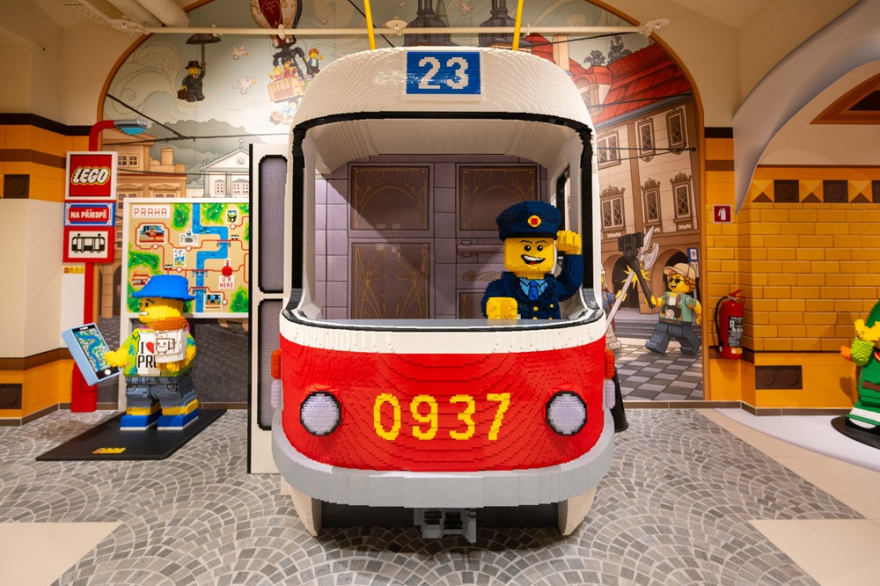 Lego store_9