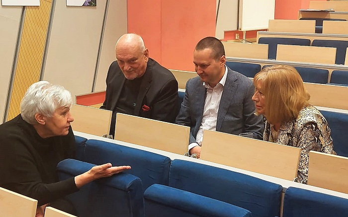 /media/24914/ladislav-sutnar_konference