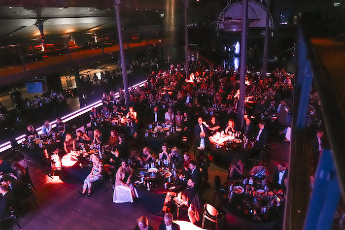 /media/1c2mwezi/fenixawards