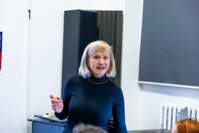 /media/mn2hd0ok/vskk_konference-1