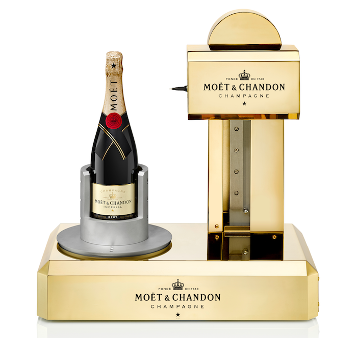 /media/9033/moët-chandon-personnalisation-machine