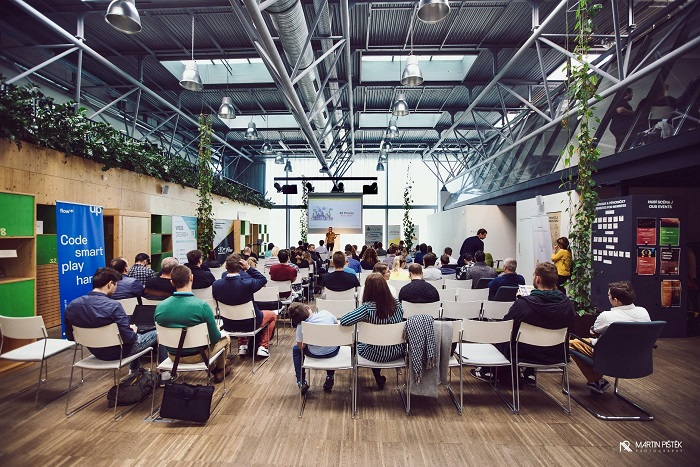 /media/22235/ecommerce_day