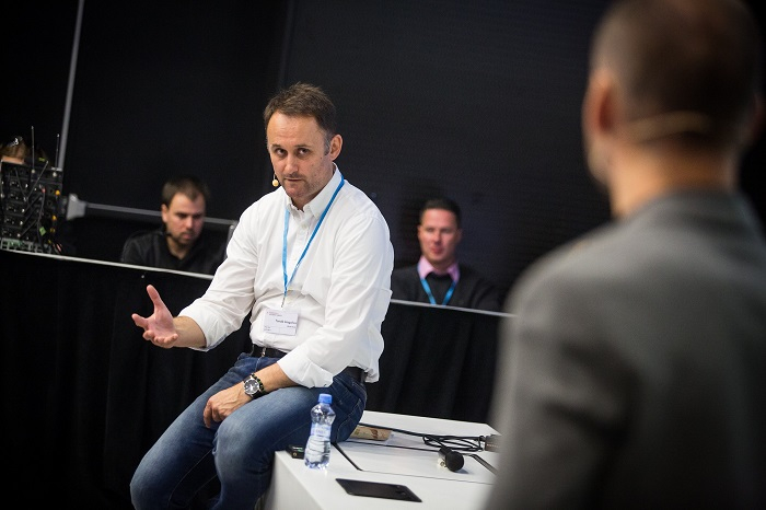 /media/1676/tomas-gregorica_internet-jungle