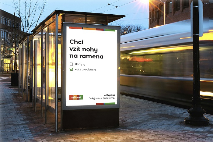 /media/26035/mbk_ooh_clv_nohy-na-ramena