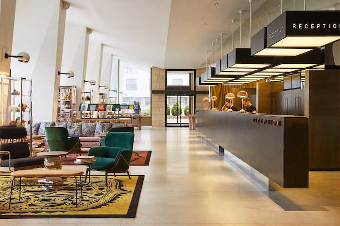 /media/jfshzq3n/mamashelter