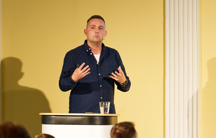 /media/5gfdbidd/data-restart_palo-lukac1