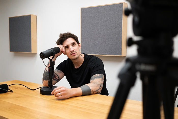 /media/22492/tvůrce-podcastu-čestmír-strakatý-zdroj-herohero