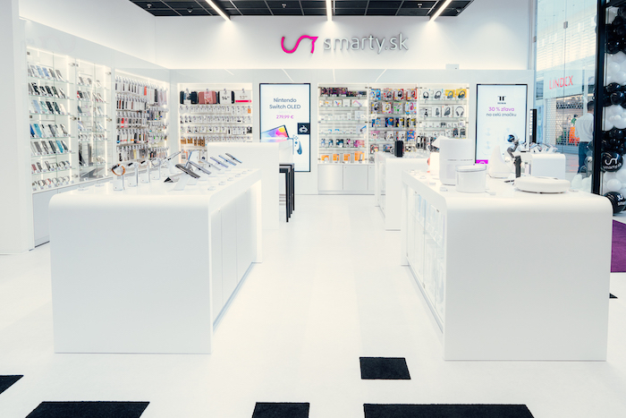 /media/24607/smartysk_patrikhacha-006