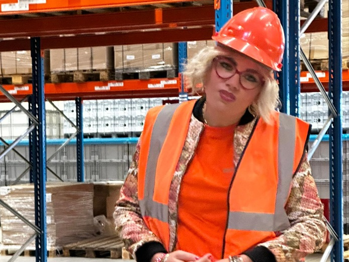 /media/sqxamp3q/utajeny-sef_2024