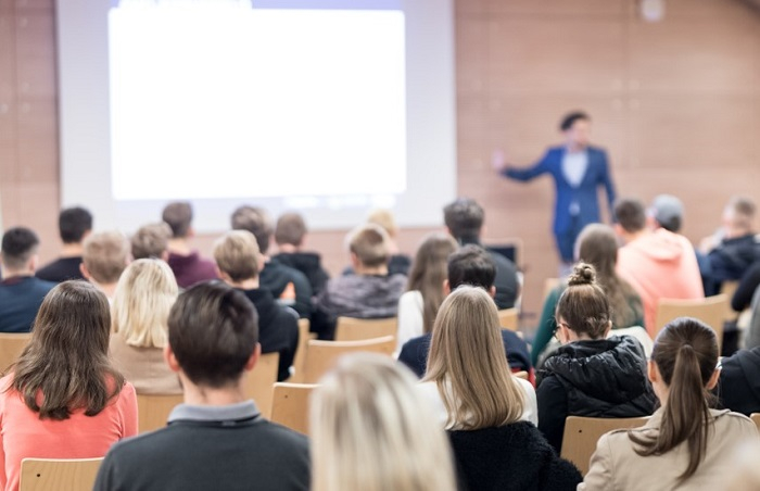 /media/11200/konference_ilustrace-shutterstock