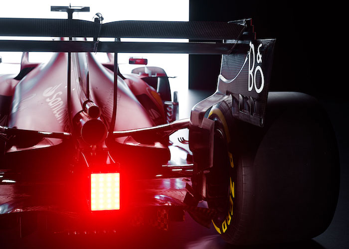 /media/nqkjjqei/bang-olufsen_scuderia-ferrari