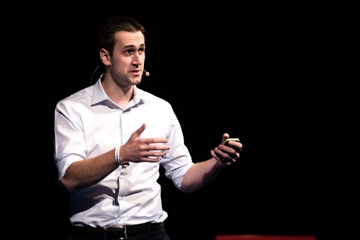 /media/1992/filip-podstavec