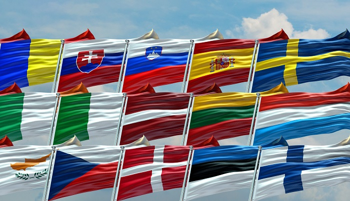 /media/18634/vlajky-statu-cr_shutterstock