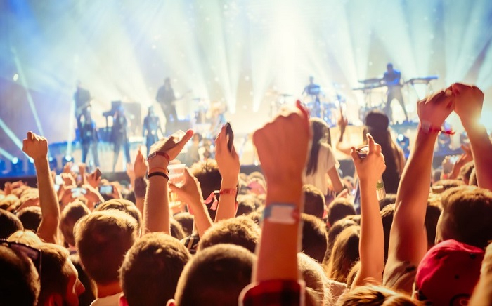 /media/21258/festival_shutterstock