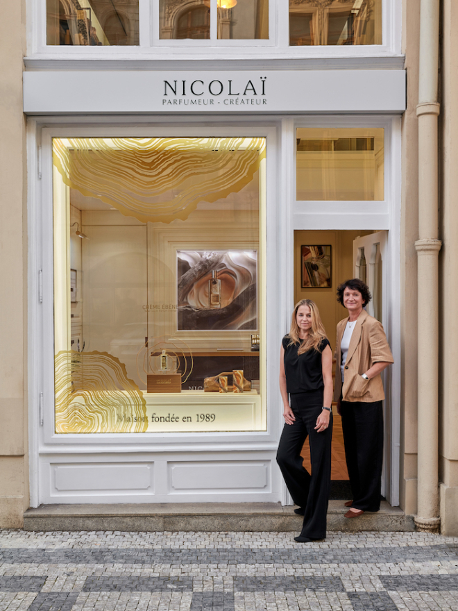 /media/en5du0ed/02-spolumajitelky-butiku-nicolaï-zprava-andrea-hájková-a-hana-neubertová-foto-c-honza-zima