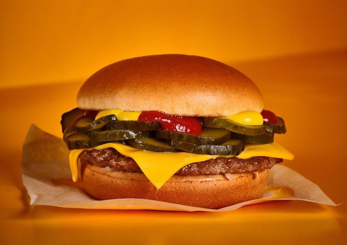 /media/20426/okurkaburger