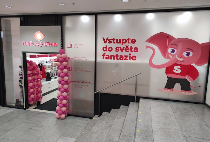 /media/1jgdu5y3/ruzovyslon_quadrio