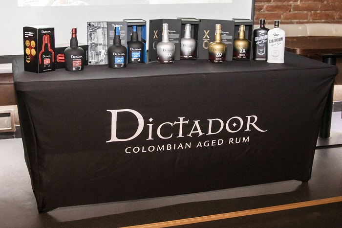 /media/8542/dictador_rada