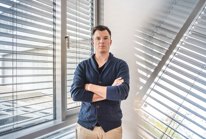 /media/17105/mall_pay_adam_kolesa_1