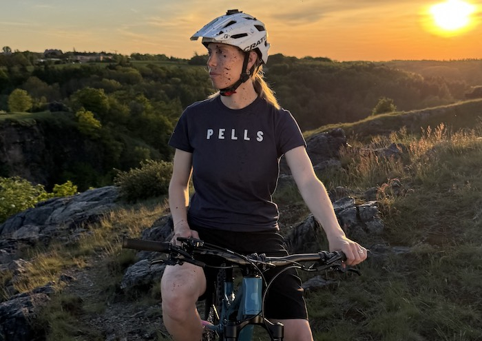 /media/4etpib2c/eva-adamczyková_pells