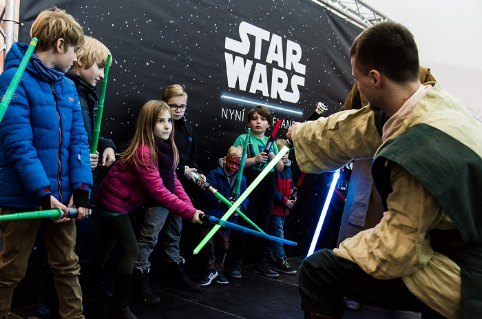 /media/10979/aufland_starwars-021