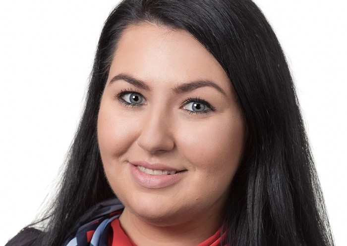 /media/11284/šárka-nevoralová_modrá-pyramida