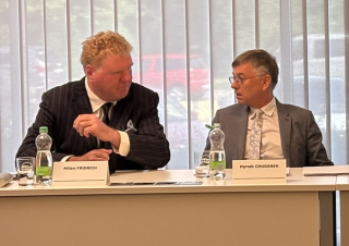 /media/sndll1l0/chudarek_fridrich